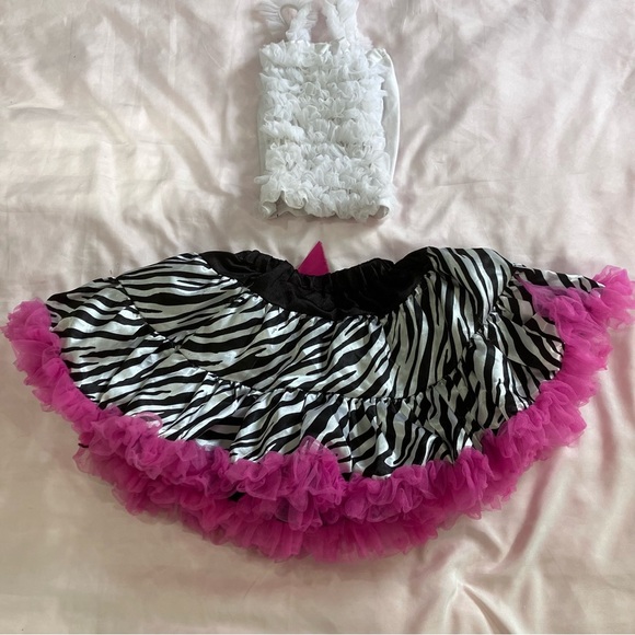 Boutique Black&White Zebra Satin Ruffle Skirt Set - Picture 5 of 9